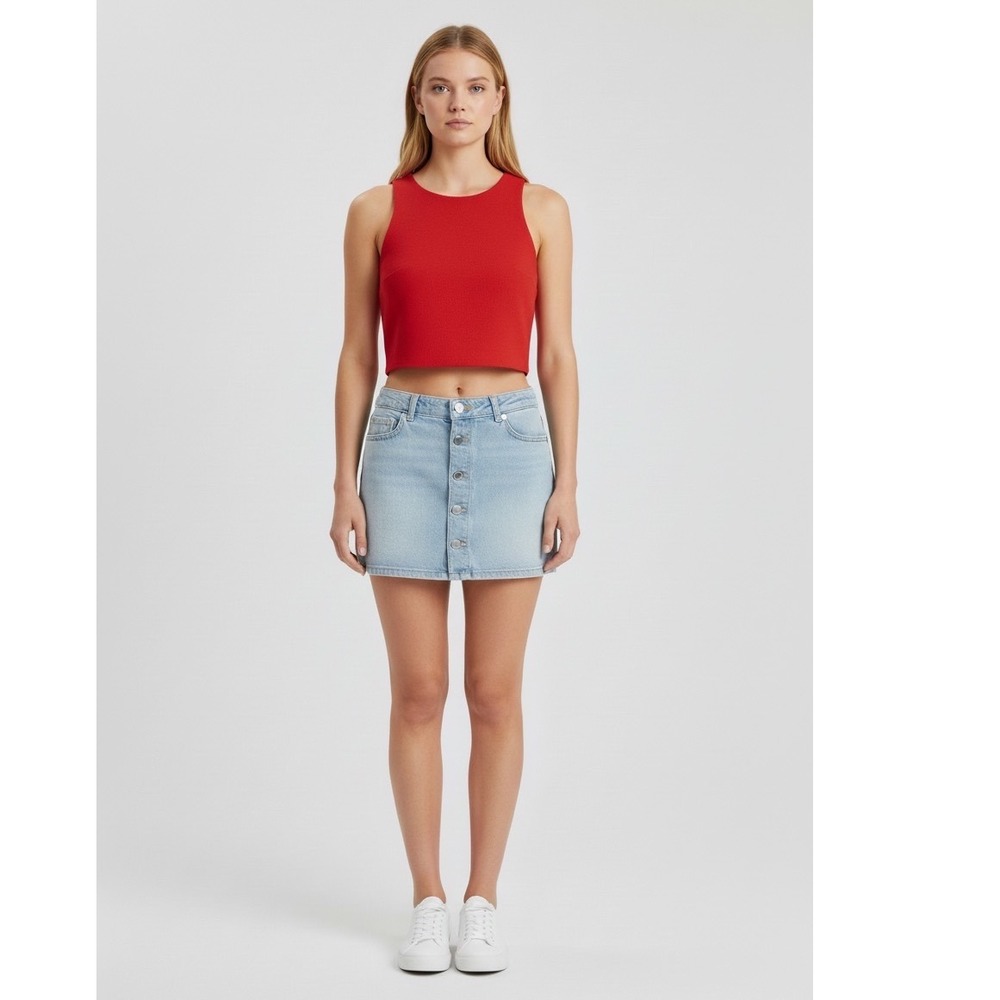 Black Halo Crop Top Women's Size 4 Red Excellent Sleeveless Textured Crepe